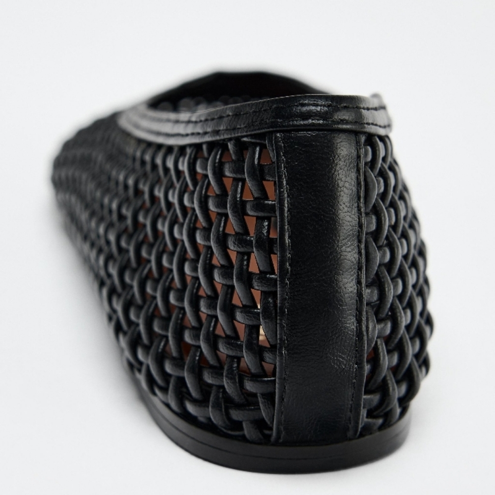 Zara Black Woven Flats - Picture 3 of 10
